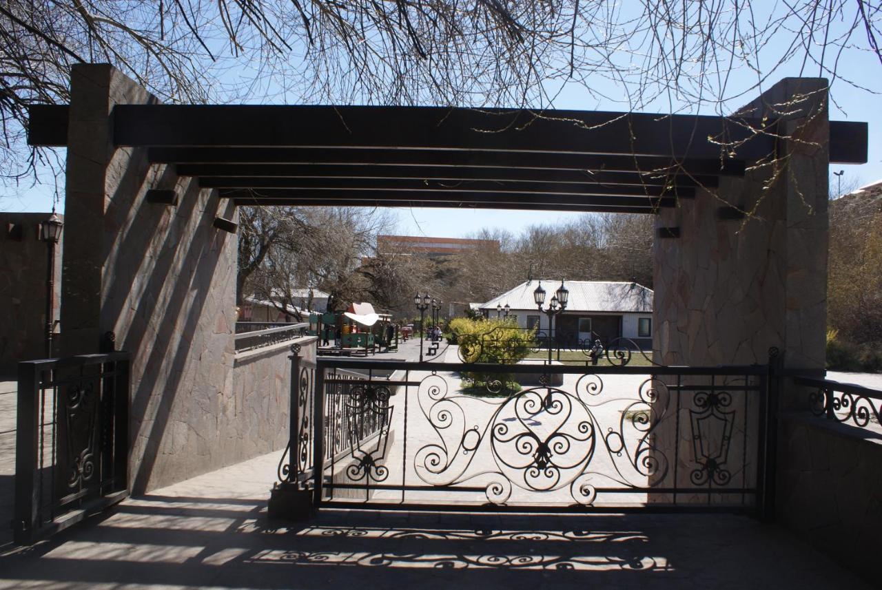 El Puente Aparts- Departamentos Independientes El Calafate Exterior foto